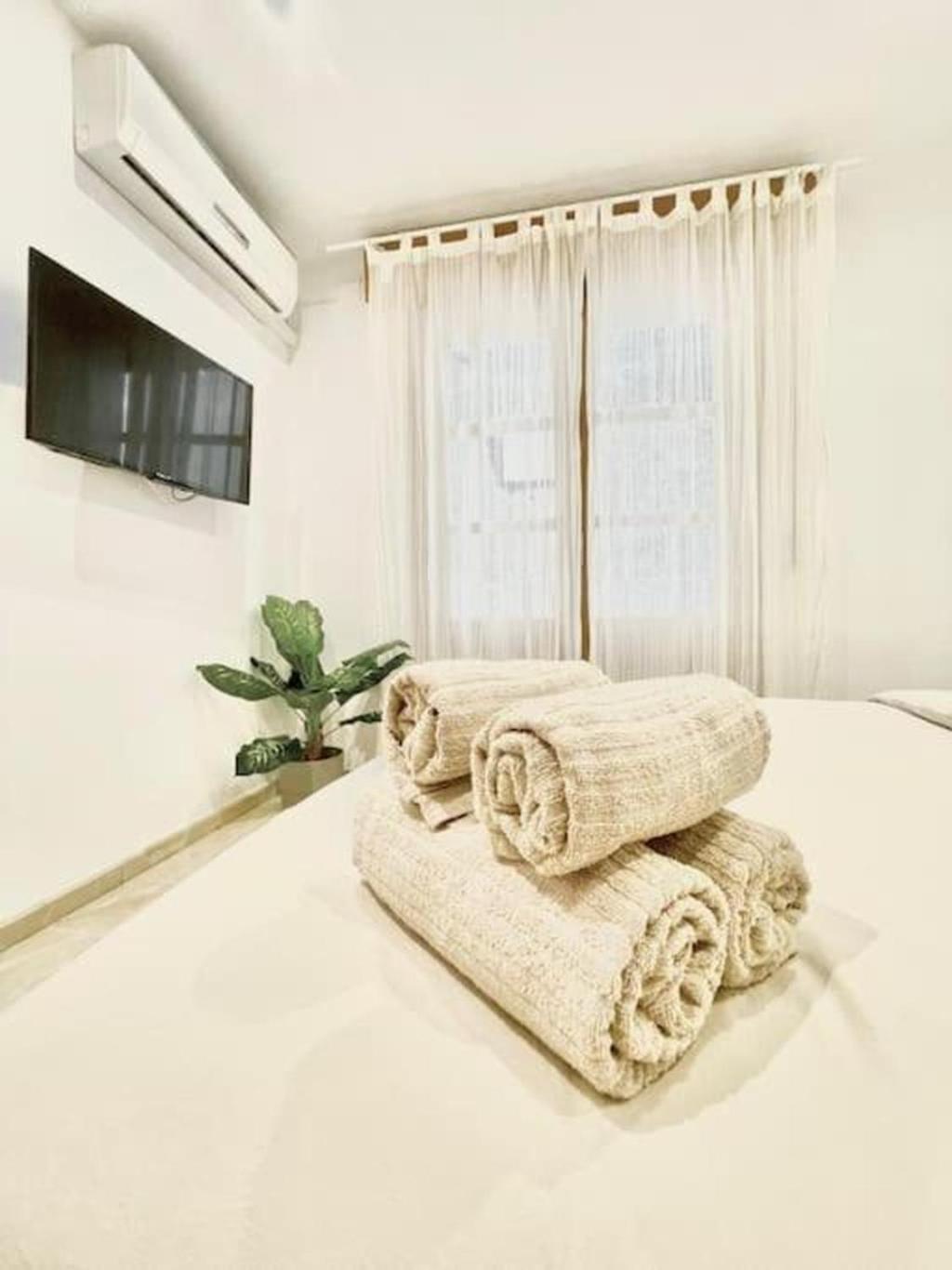 Apartament Elvira Urban Living - Granada Centro Zewnętrze zdjęcie